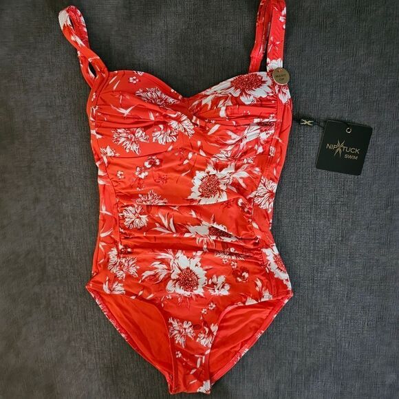 Nip Tuck Women's Red & White Floral One Piece Multi Fit Cup Swimsuit Size 4 - Picture 1 of 12